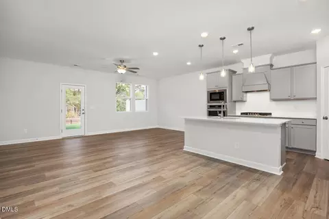 Living - 3851 Well Fleet Dr, Fuquay Varina, NC 27592 photo 2 of 2