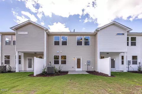 Exterior - 3851 Well Fleet Dr, Fuquay Varina, NC 27592 photo 2 of 2