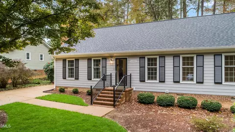 5909 Brushwood Ct, Raleigh, NC 27612