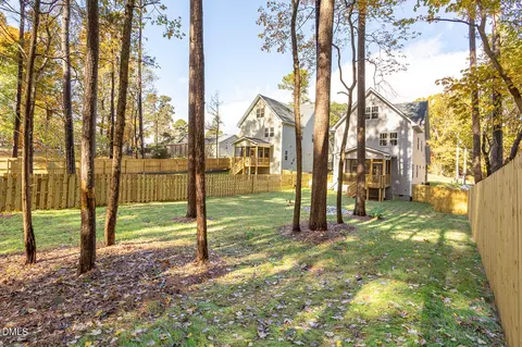 517 Keith St, Durham, NC 27703 photo 4