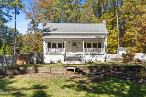 1207 Wedgewood Ln, Durham, NC 27713