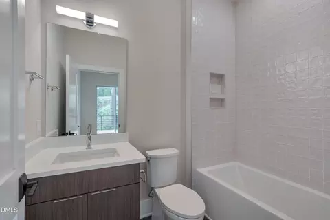 Bath - 1014 Manor Way, Durham, NC 27701 photo 1 of 5