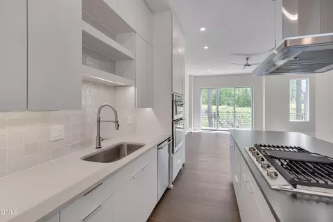 Kitchen - 1014 Manor Way, Durham, NC 27701 photo 7 of 7