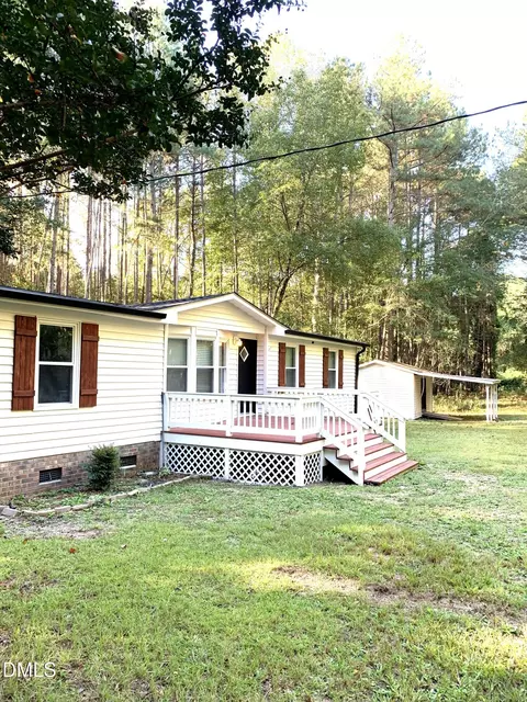 3280 Lakebay Rd, Vass, NC 28394