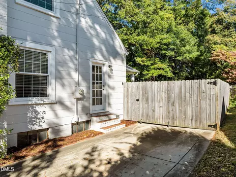727 E Whitaker Mill Rd, Raleigh, NC 27608 photo 37