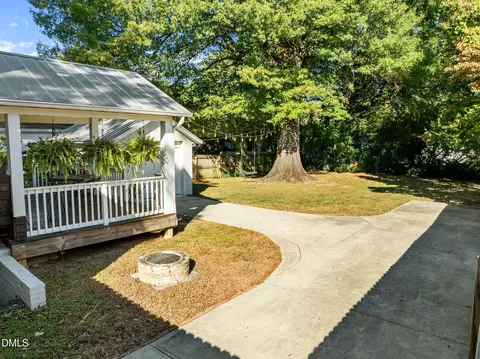 727 E Whitaker Mill Rd, Raleigh, NC 27608 photo 38
