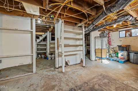 727 E Whitaker Mill Rd, Raleigh, NC 27608 photo 62