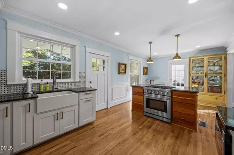 727 E Whitaker Mill Rd, Raleigh, NC 27608 photo 22