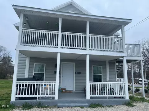 805 S Main St, Louisburg, NC 27549