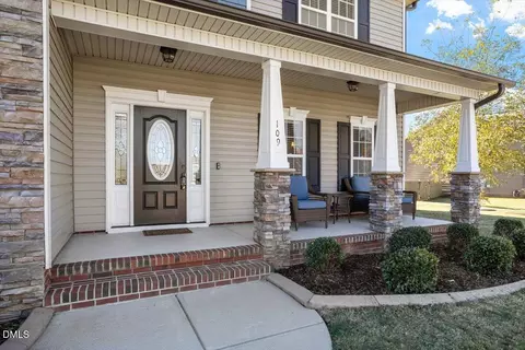 109 N Sunset Ridge Dr, Willow Spring, NC 27592 photo 4