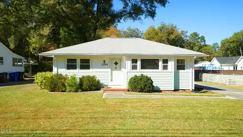2204 W Carver St, Durham, NC 27705