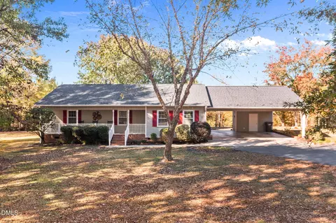 3256 Mansfield Rd, Burlington, NC 27217