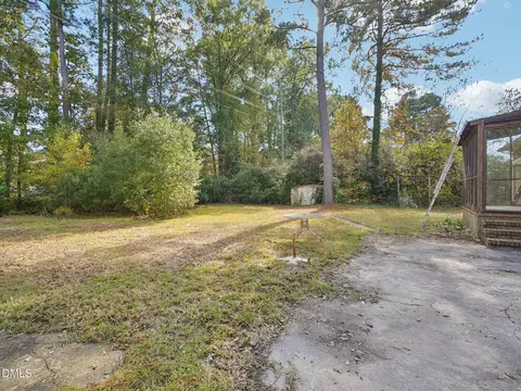 Exterior - 402 Birch St, Smithfield, NC 27577 photo 6 of 8