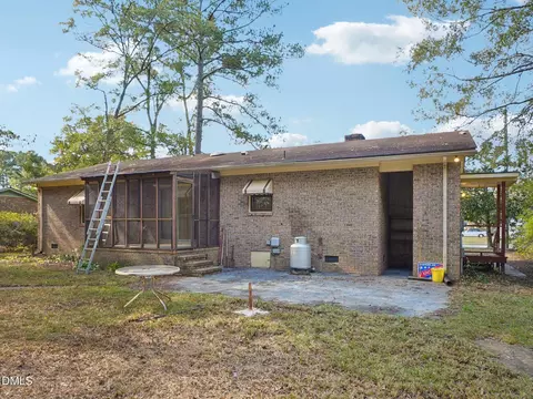 Exterior - 402 Birch St, Smithfield, NC 27577 photo 7 of 8