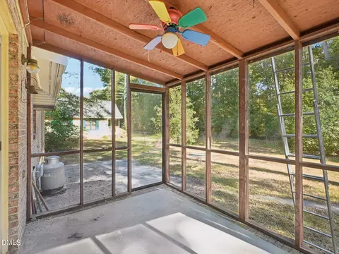 Exterior - 402 Birch St, Smithfield, NC 27577 photo 3 of 8