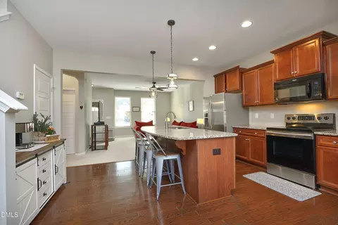 953 Ambergate Sta, Apex, NC 27502 photo 10