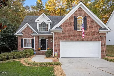 1125 Wedgeland Dr, Raleigh, NC 27615