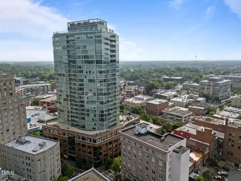 110 N Corcoran St #2101, Durham, NC 27701