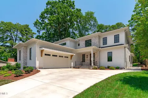 1718 Piccadilly Ln, Raleigh, NC 27608