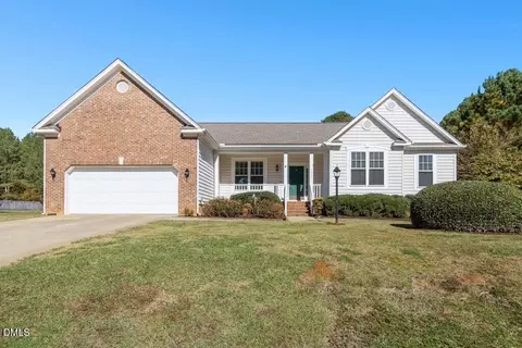 4800 Rhythm Dr, Apex, NC 27539