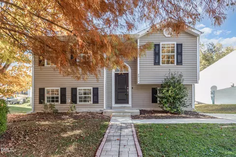 2211 Springhill Ave, Raleigh, NC 27603