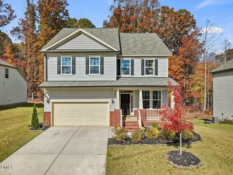 718 Heartpine Dr, Mebane, NC 27302