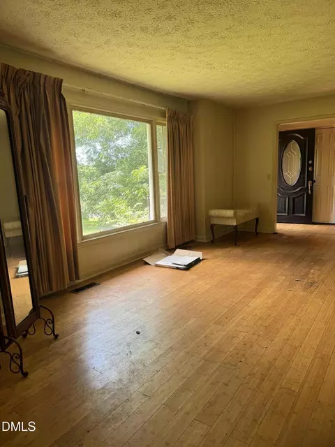 Living - 552 Clay Thomas Rd, Roxboro, NC 27574 photo 3 of 3