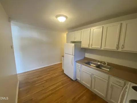 Kitchen - 1023 Berkeley St, Durham, NC 27705 photo 6 of 7