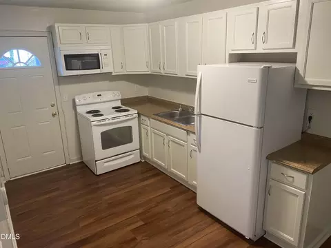 Kitchen - 1023 Berkeley St, Durham, NC 27705 photo 1 of 7