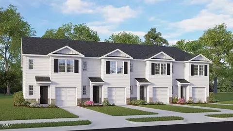 246 Rusling Leaf Dr, Fuquay Varina, NC 27526