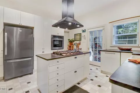 Kitchen - 1518 Echo Rd, Durham, NC 27707 photo 2 of 5