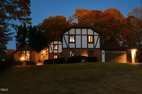 2025 Belmont Dr, Reidsville, NC 27320