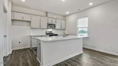829 Comice Pear Way, Willow Spring, NC 27592 photo 5
