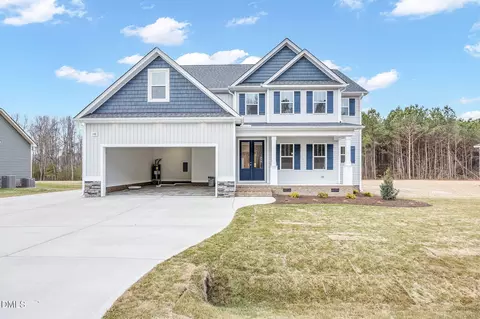 190 Freedom Ridge Dr, Smithfield, NC 27577