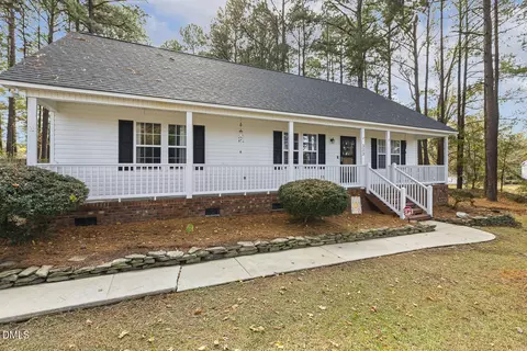 333 Greenleaf Rd, Angier, NC 27501 photo 2
