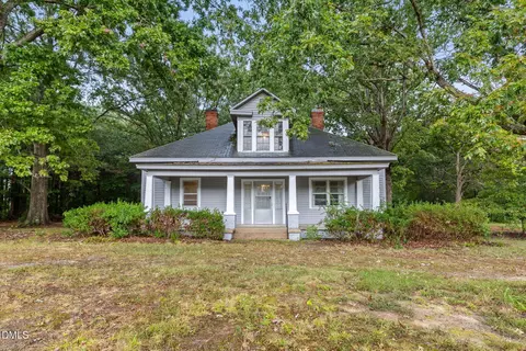 1089 Gillburg Rd, Henderson, NC 27537
