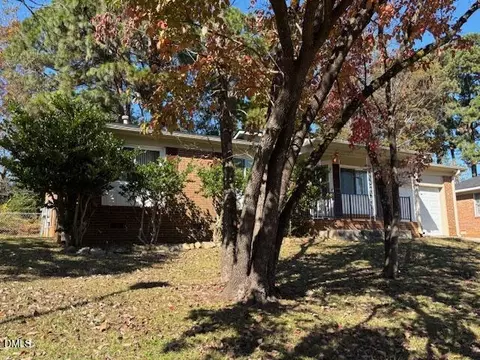 1000 Carnegie Dr, Fayetteville, NC 28311