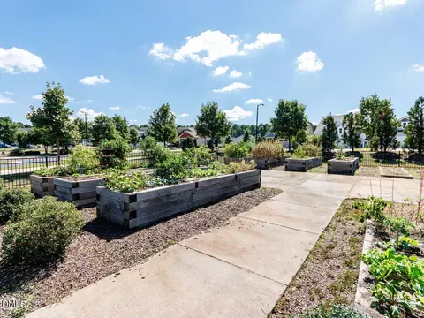 View/Area - 1014 Morrison Dr, Durham, NC 27703 photo 5 of 5