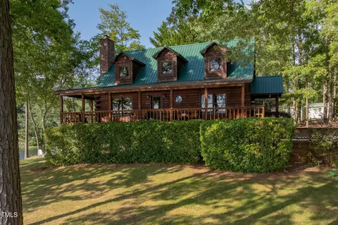 147 Moncure Ln, Henrico, NC 27842