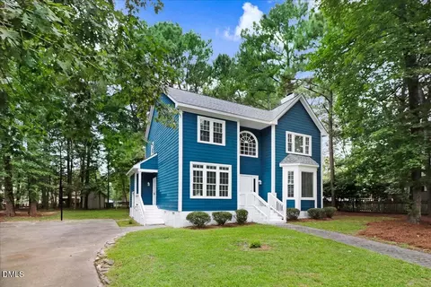 3905 Crosswinds Dr, Rocky Mount, NC 27803