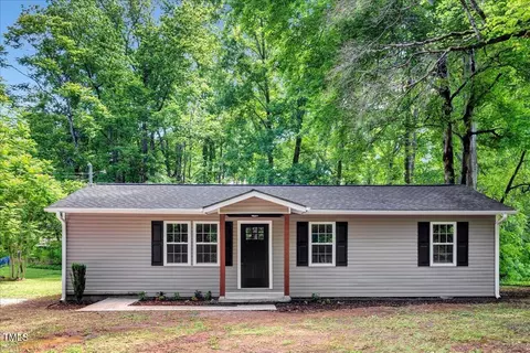 185 Grove Hill Rd, Macon, NC 27551