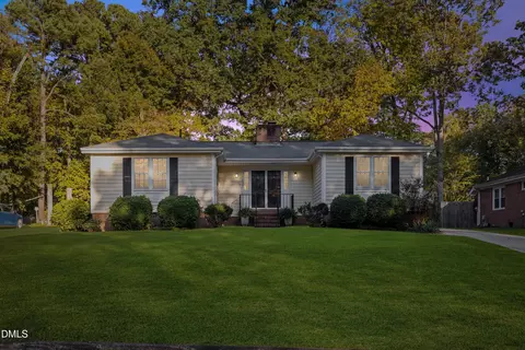1301 Brucemont Dr, Garner, NC 27529