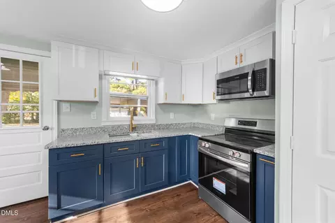 Kitchen - 320 Pace St, Smithfield, NC 27577 photo 1 of 6