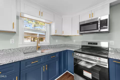 Kitchen - 320 Pace St, Smithfield, NC 27577 photo 3 of 6