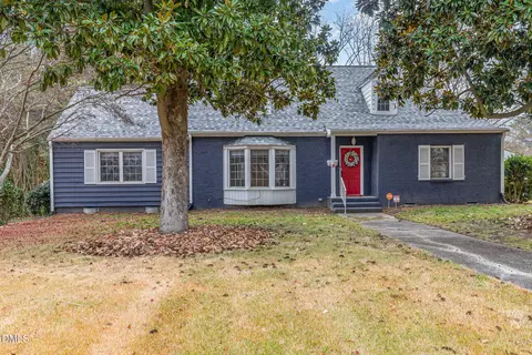 612 N Main St, Louisburg, NC 27549
