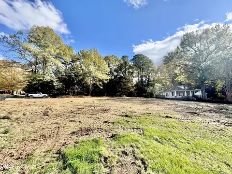 423 S Harrison Ave, Cary, NC 27511