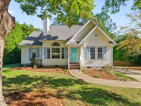 15 Juniper Ct, Pittsboro, NC 27312