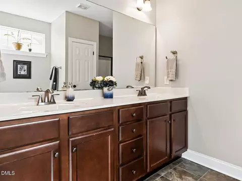 Bath - 26 Langdon Pointe Dr, Garner, NC 27529 photo 1 of 4