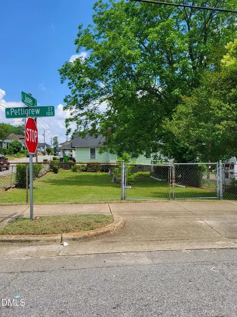 1406 E Jones St, Raleigh, NC 27610