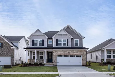 316 Longleaf Gln, Zebulon, NC 27597